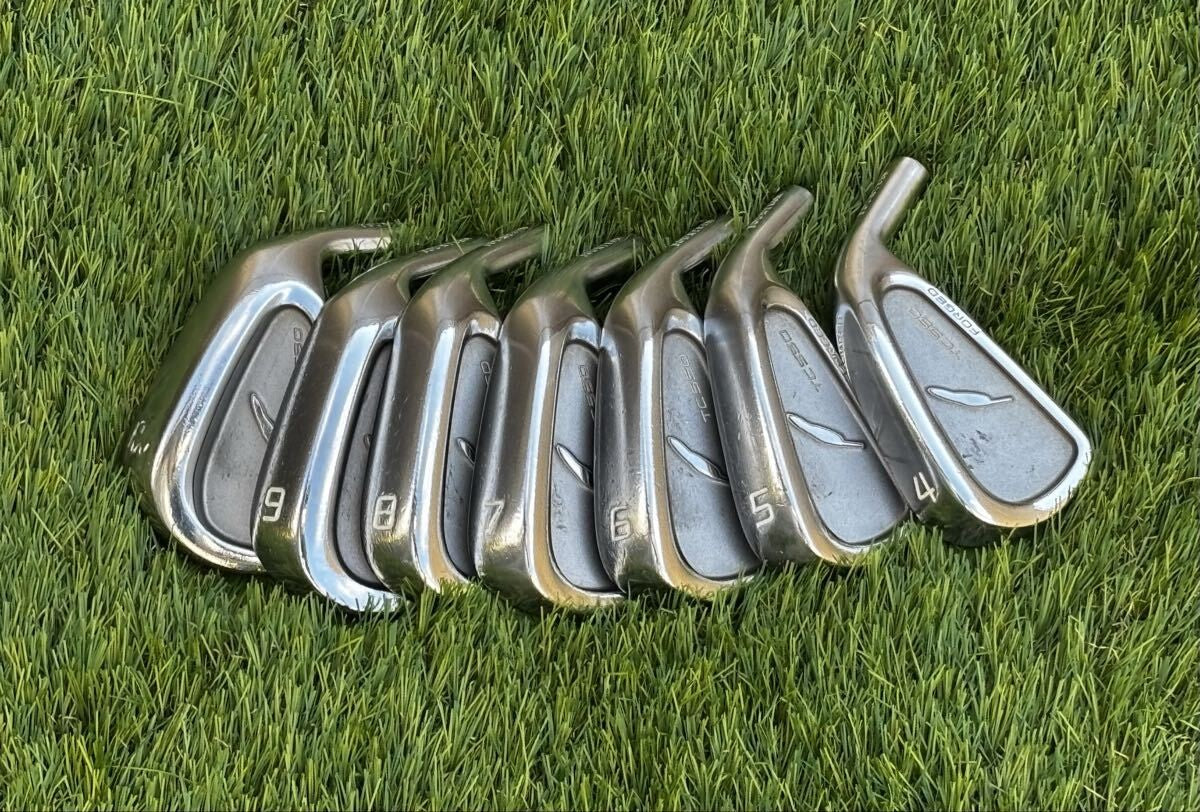 Fourteen TC-550 Forged Iron Set 4-PW 7pcs Head Only RH Golf Japan - photo 1