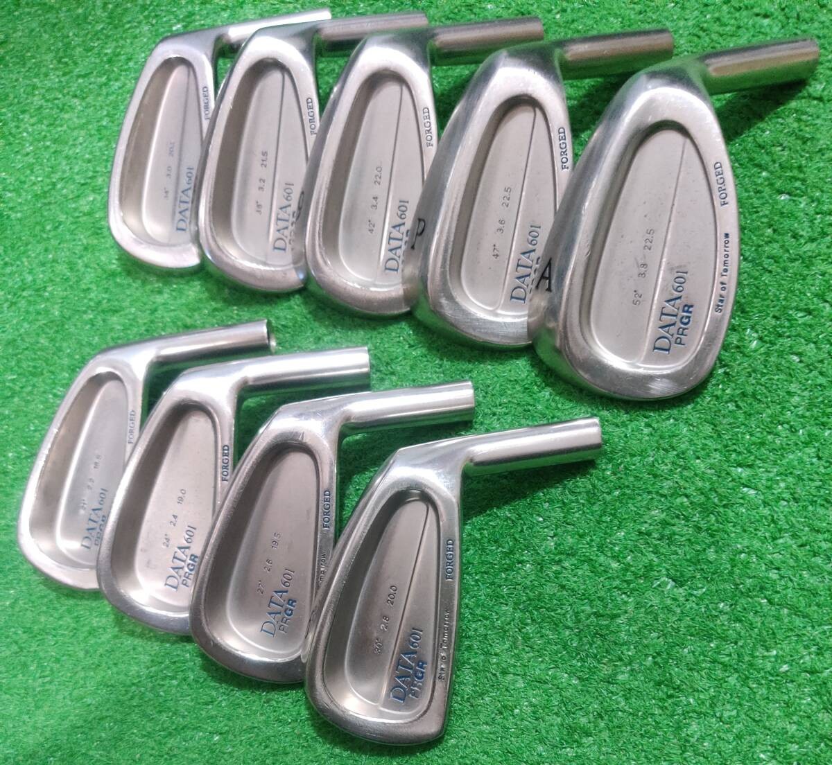 PRGR DATA601 Iron Head Only Set 3-PW AW 9pcs RH Golf Club Japan Spec - photo 2