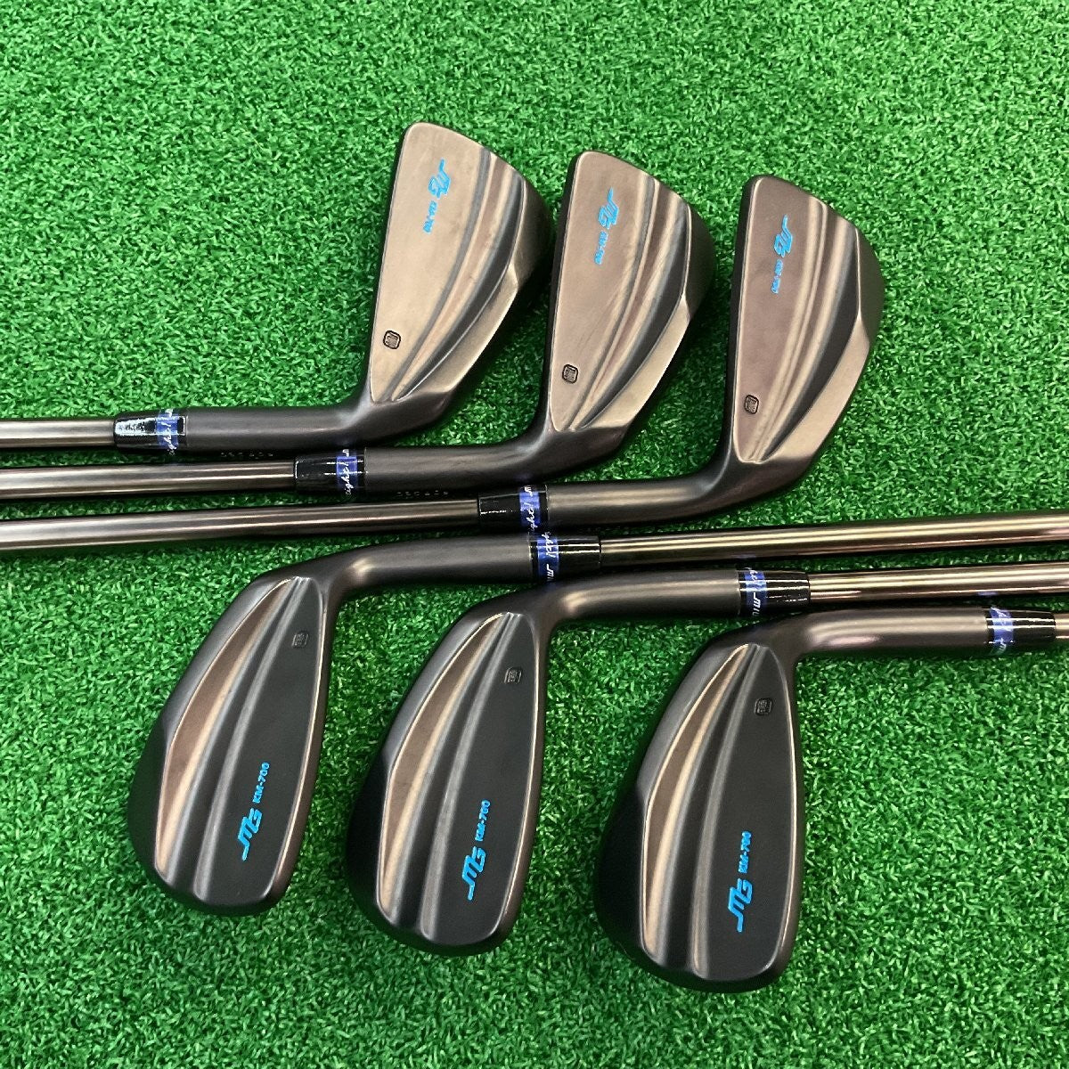 Miura KM-700 Iron Set 4-PW 7pcs Modus 105 Luxury Black R RH Golf Club Japan - photo 2