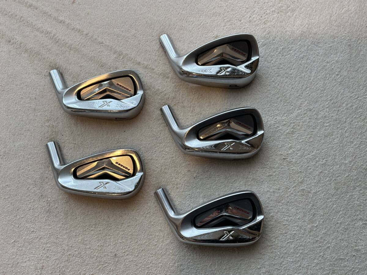 XXIO X 2020 Iron Set 6-PW 5pcs Head Only RH Golf Club Japan - photo 1