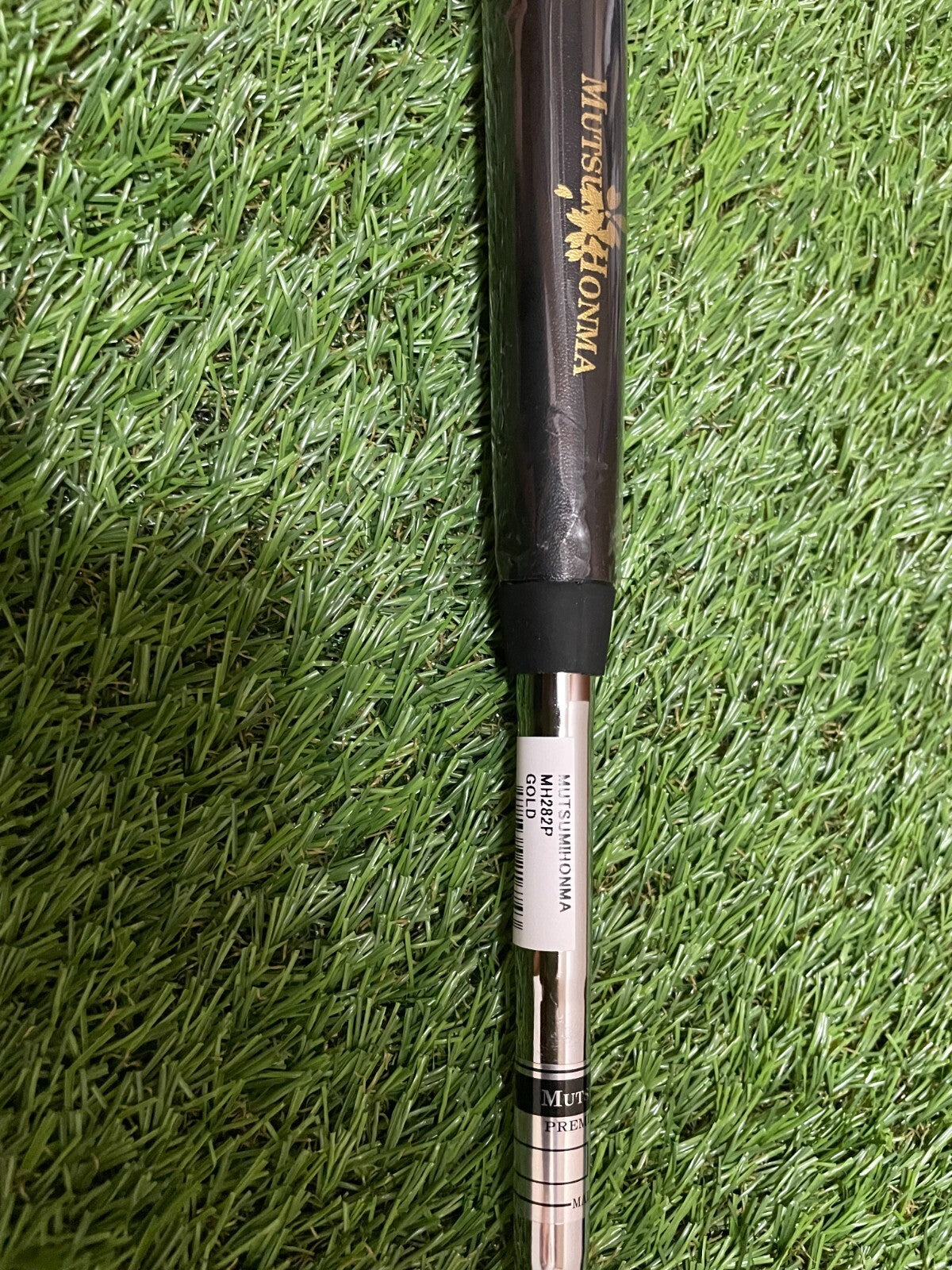 MUTSUMI HONMA putter MH282P Gold IP model 34" w/ Head Cover - photo 10