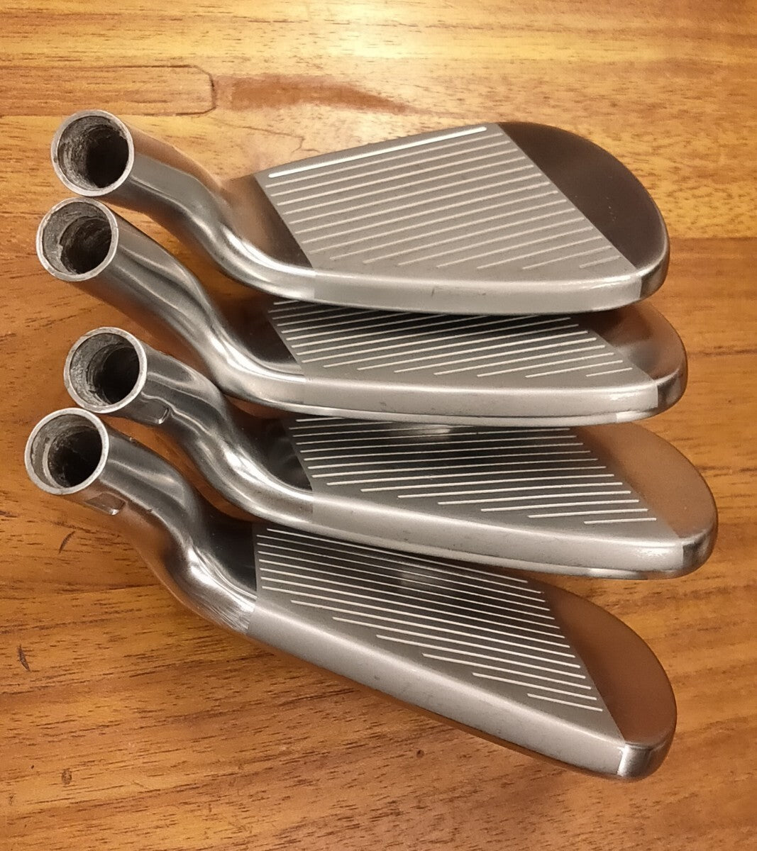 TaylorMade Qi4D Max Lite Iron Set 7-PW 4pcs Head Only RH Golf Japan - photo 9